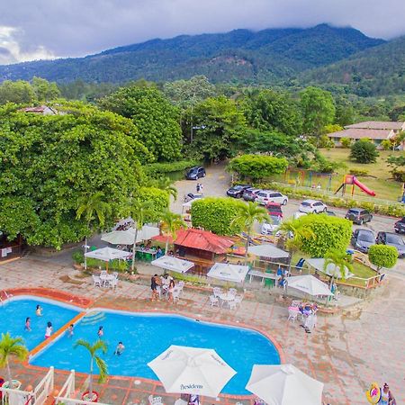 Jarabacoa River Club & Resort Экстерьер фото
